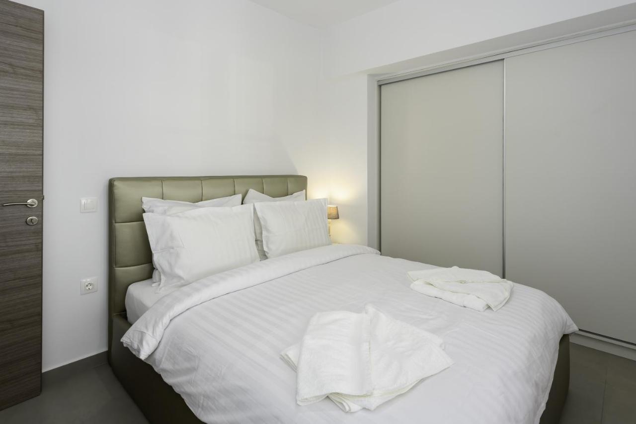 Stylish 2Br Flat With Stunning Views & Prv Parking Apartamento Atenas Exterior foto