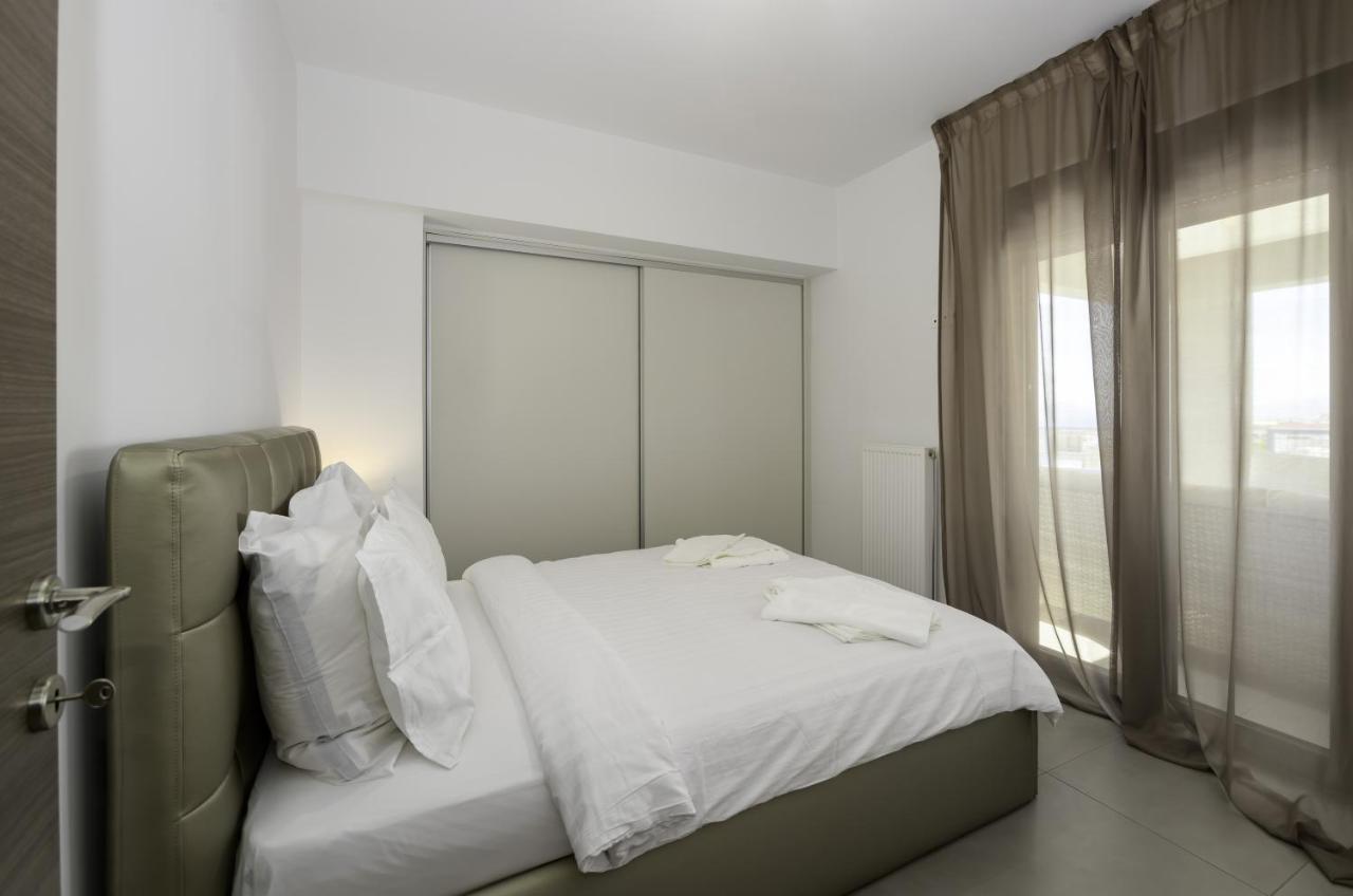 Stylish 2Br Flat With Stunning Views & Prv Parking Apartamento Atenas Exterior foto