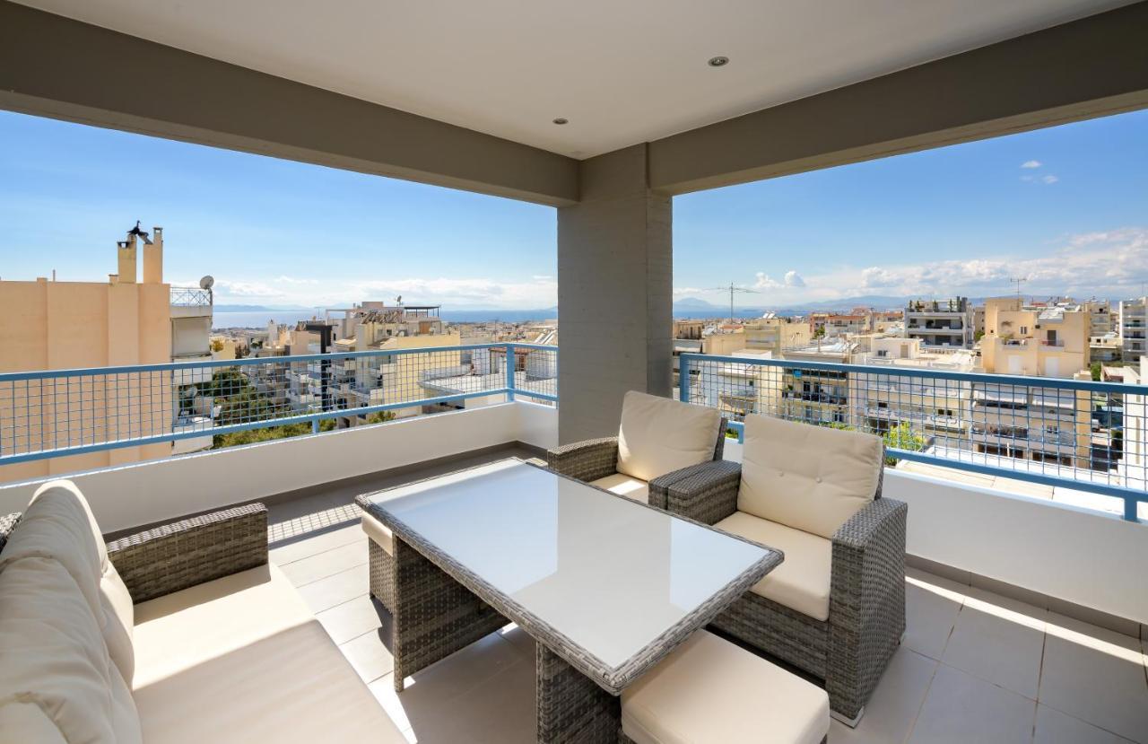 Stylish 2Br Flat With Stunning Views & Prv Parking Apartamento Atenas Exterior foto